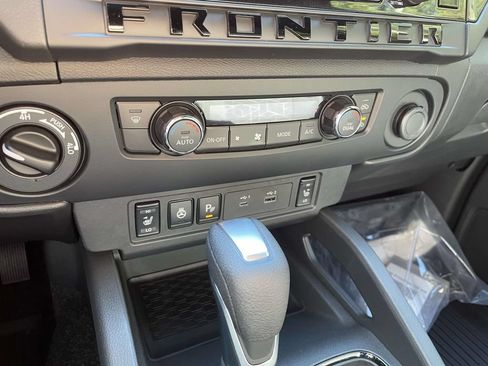 New 2026 Nissan Frontier SV w/ All-Weather Content Package AWD/4WD image 22