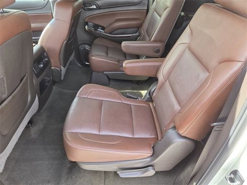 Certified 2015 Chevrolet Suburban LTZ image 12