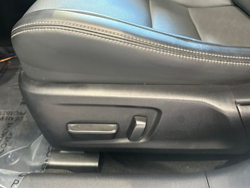 Certified 2023 Lexus IS 300 w/ Comfort Package RWD image 14