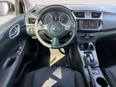 Used 2019 Nissan Sentra SR image 21