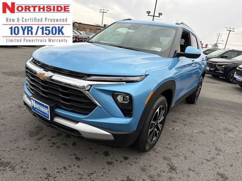 New 2026 Chevrolet TrailBlazer LT w/ LT Cold Weather Package AWD/4WD image 1