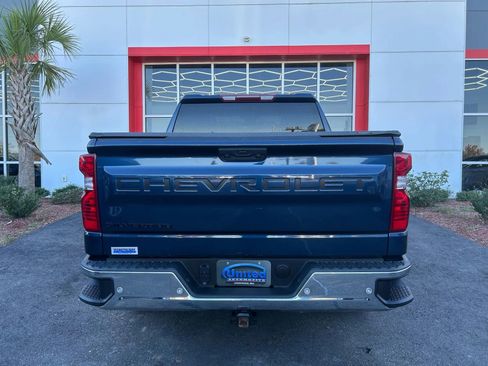 Used 2023 Chevrolet Silverado 1500 W/T w/ WT Value Package AWD/4WD image 5
