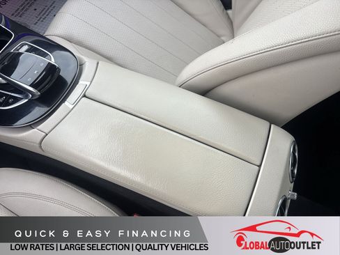 Used 2017 Mercedes-Benz E 300 4MATIC image 1