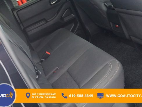 Used 2023 Nissan Frontier SV w/ Midnight Edition Package RWD image 13