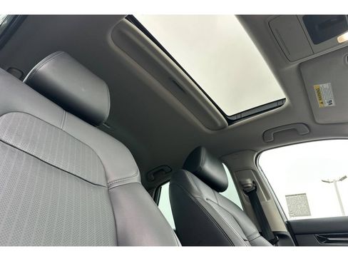 Used 2022 Honda Civic Touring image 17