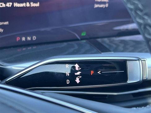 New 2025 Cadillac Escalade IQ Luxury 2 image 16