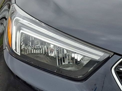 Used 2022 Buick Encore Preferred image 8