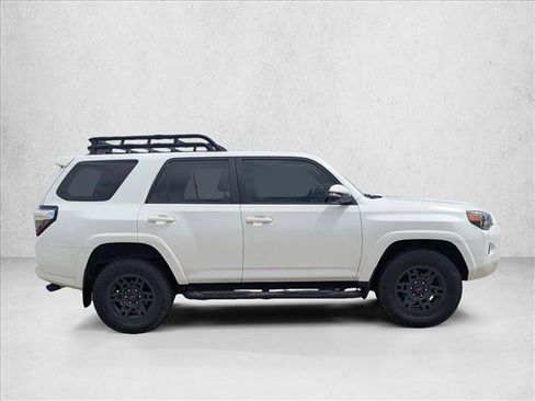 Used 2023 Toyota 4Runner SR5 Premium w/ Moonroof Package AWD/4WD image 4