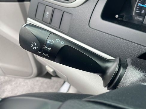 Used 2014 Toyota Camry LE FWD image 17