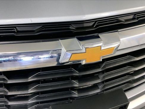 Used 2025 Chevrolet TrailBlazer LT AWD/4WD image 28