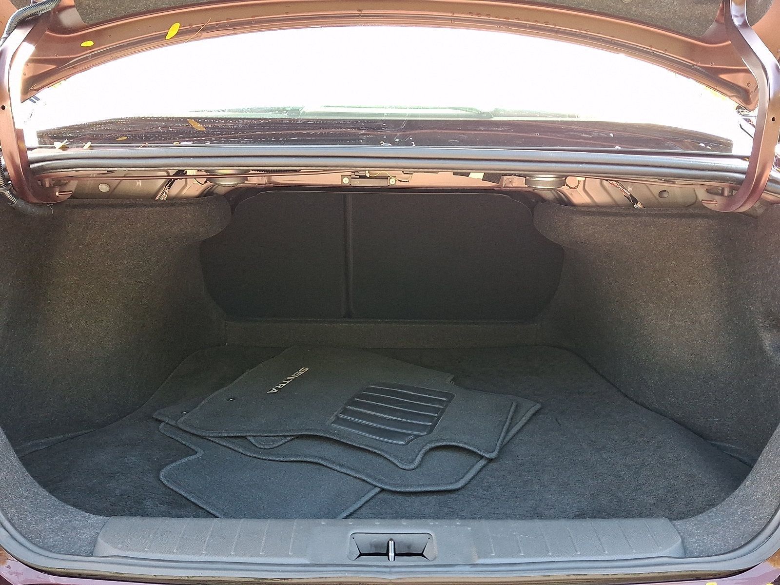 Certified 2024 Nissan Sentra SV w/ All-Weather Package FWD image 27