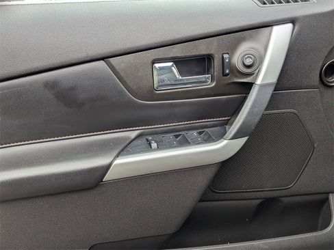 Used 2011 Ford Edge Limited w/ 302A Rapid Spec Order Code image 12