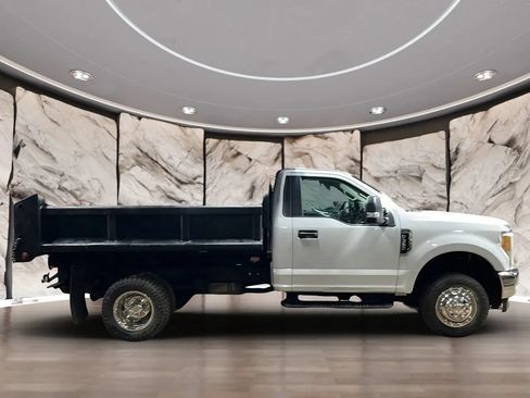 Used 2018 Ford F350 XL w/ Power Equipment Group AWD/4WD image 7