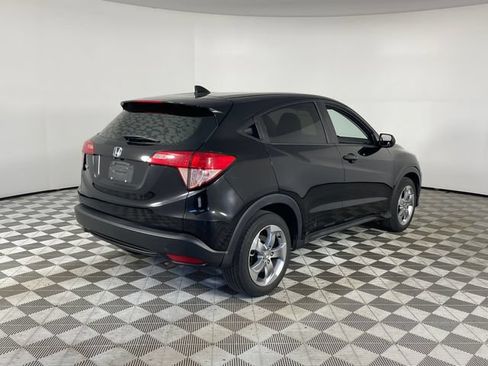 Used 2017 Honda HR-V LX image 16