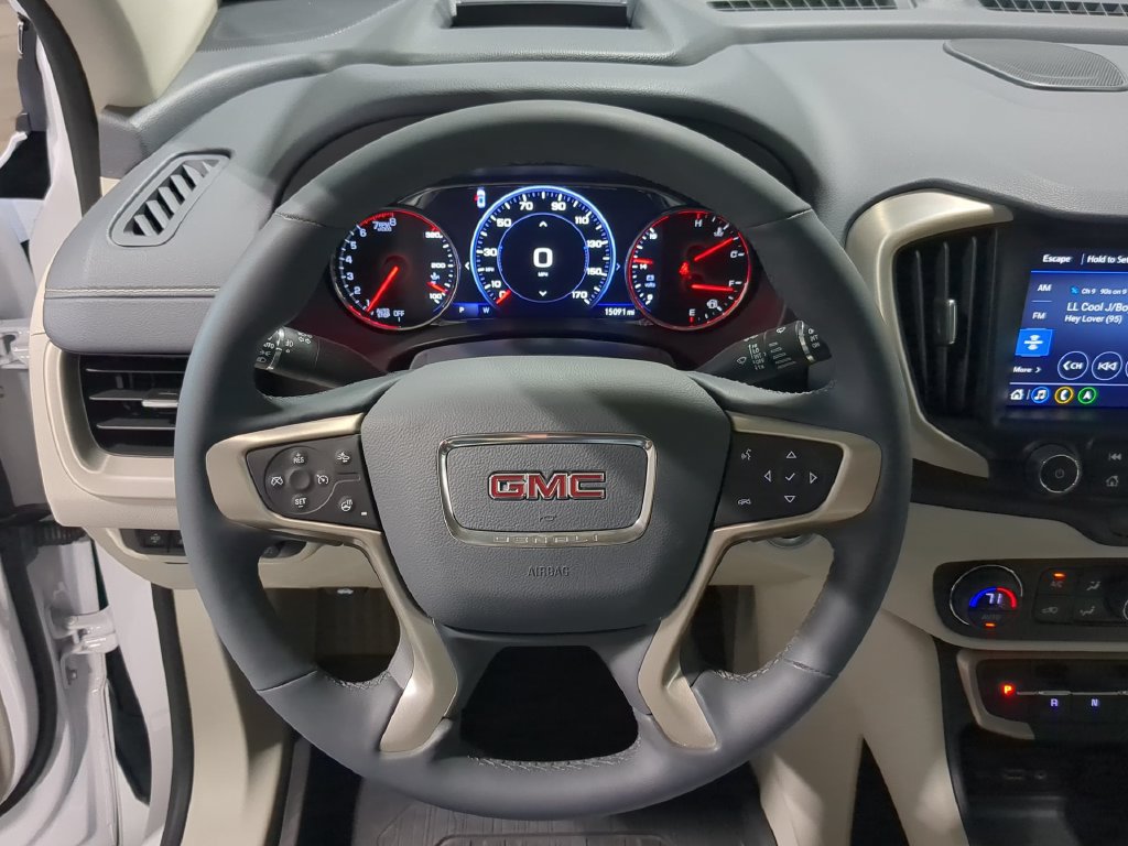 Used 2024 GMC Terrain Denali w/ Denali Premium Package AWD/4WD image 22