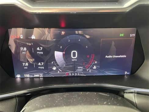 New 2026 GMC Canyon Elevation w/ Convenience Package image 4