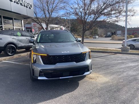 New 2026 Kia Sorento EX image 2
