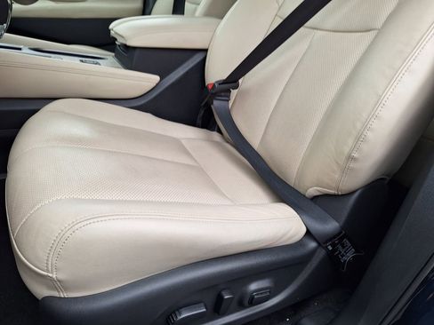 Used 2024 Nissan Murano SL image 8