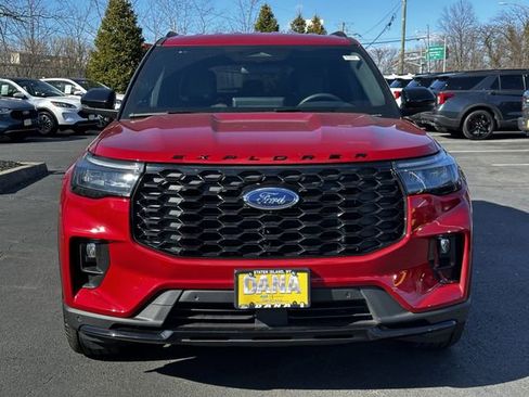 Certified 2025 Ford Explorer ST-Line w/ ST-Line Street Pack image 1