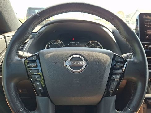 Certified 2023 Nissan Armada SL w/ Midnight Edition Package AWD/4WD image 23