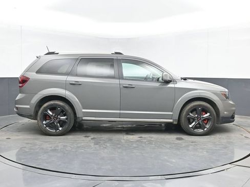 Used 2020 Dodge Journey Crossroad FWD image 11