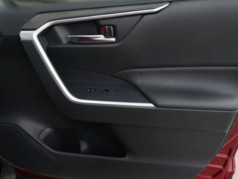 Used 2025 Toyota RAV4 XLE Premium w/ Weather Package image 9