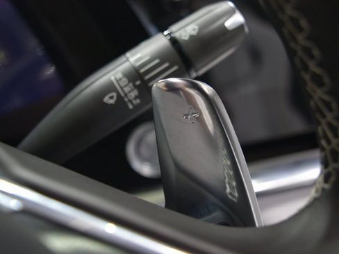 Used 2021 Chevrolet Corvette Stingray Preferred Cpe w/ Z51 Performance Package image 20