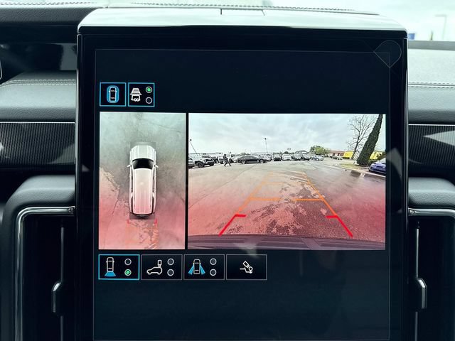 New 2026 GMC Yukon XL Elevation w/ Elevation Premium Package AWD/4WD image 24