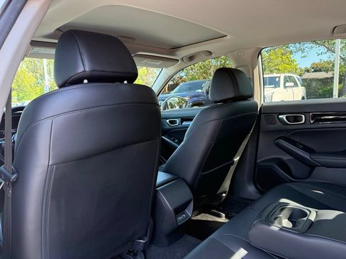 Used 2024 Honda Civic Touring image 17