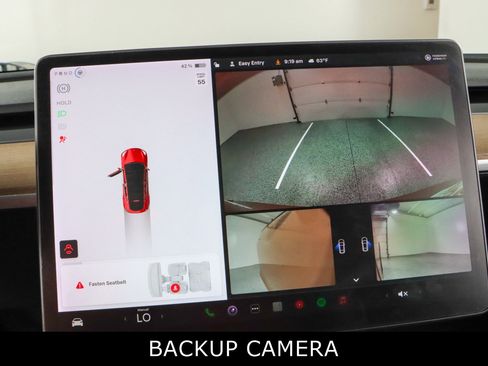 Used 2021 Tesla Model Y Long Range image 17