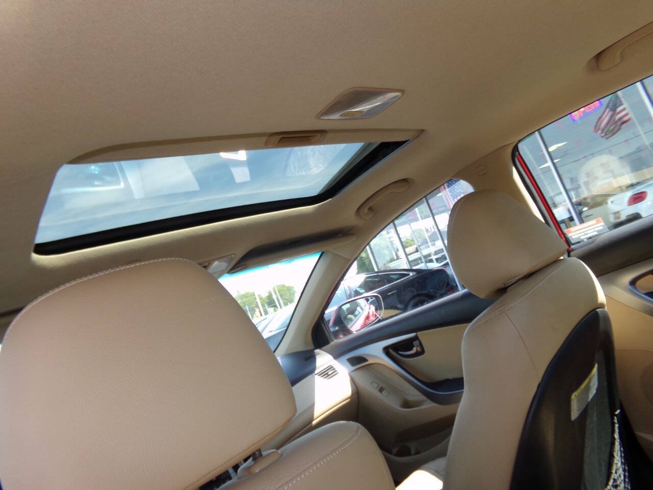 Used 2013 Hyundai Elantra Limited FWD image 16