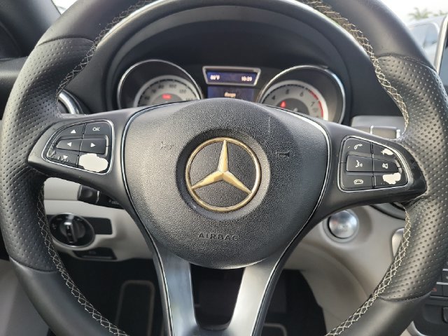 Used 2015 Mercedes-Benz CLA 250 image 19
