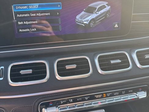 Used 2023 Mercedes-Benz GLE 350 image 2