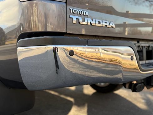 Used 2012 Toyota Tundra Limited w/ Platinum Pkg image 90
