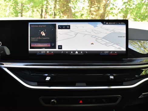 Used 2024 BMW X5 sDrive40i w/ M Sport Package RWD image 34