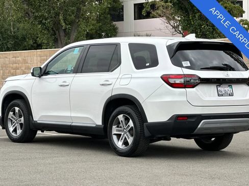 Used 2023 Honda Pilot EX-L image 6