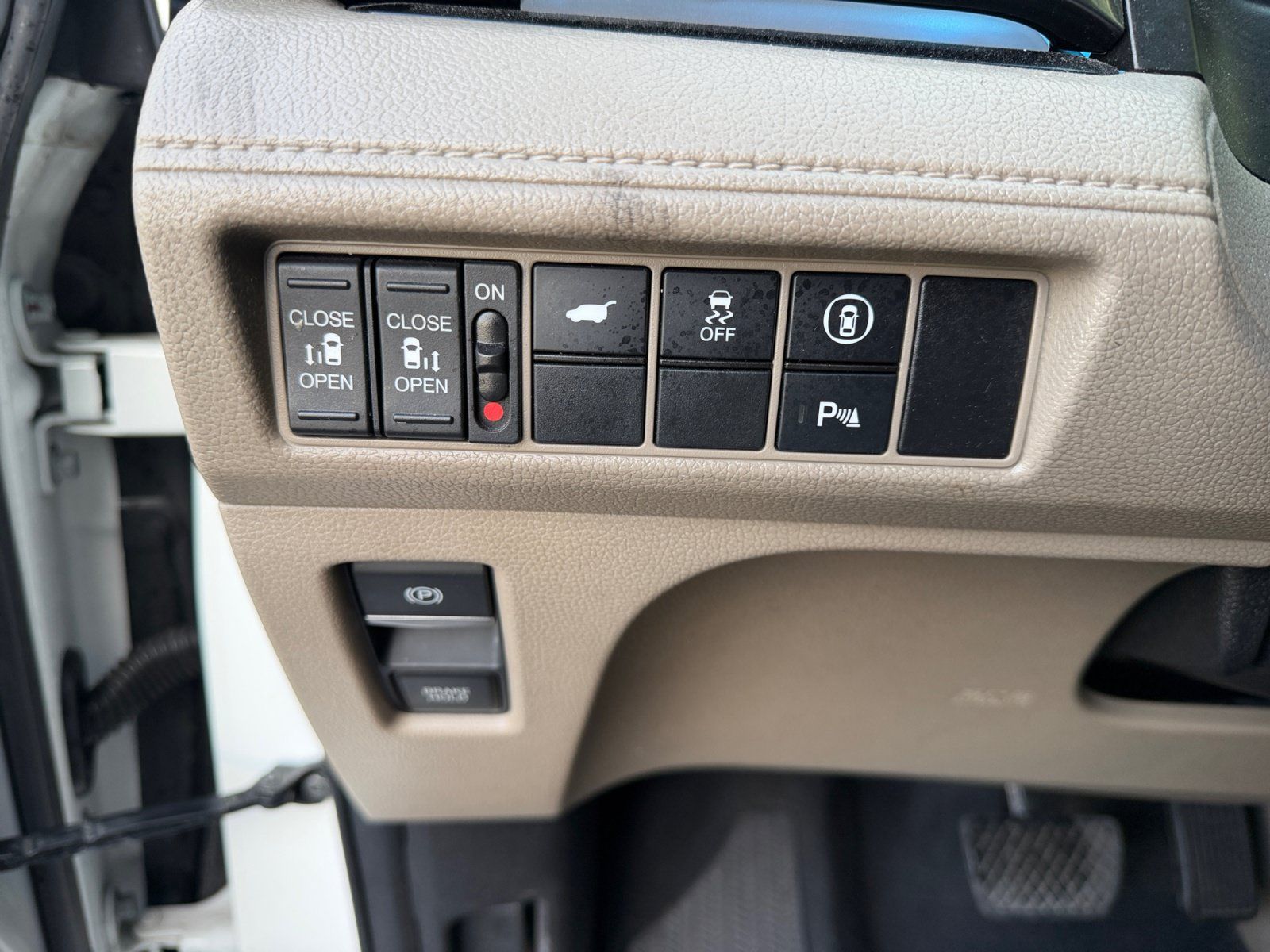 Used 2022 Honda Odyssey Elite image 28
