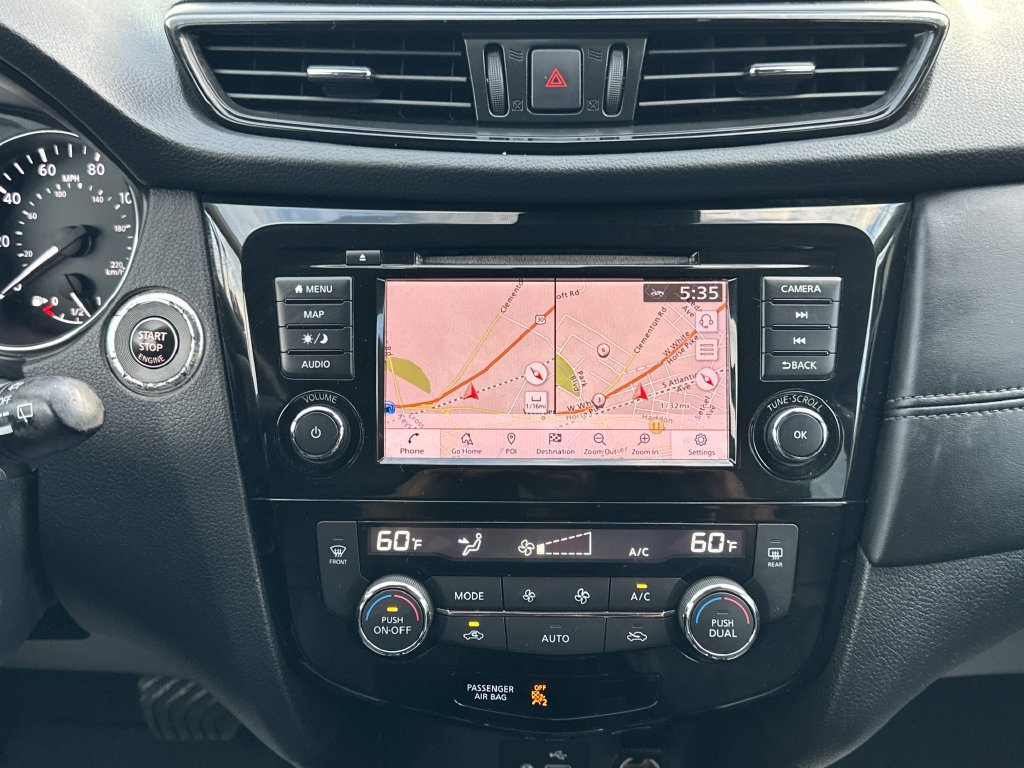 Used 2019 Nissan Rogue SL w/ Premium Package AWD/4WD image 30