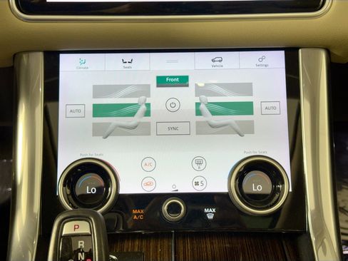 Used 2019 Land Rover Range Rover Sport HSE image 18