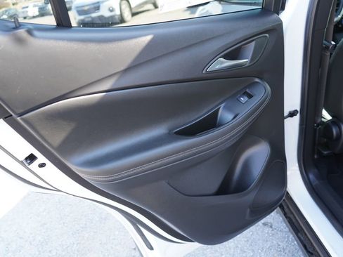 Used 2024 Buick Encore GX Sport Touring image 23