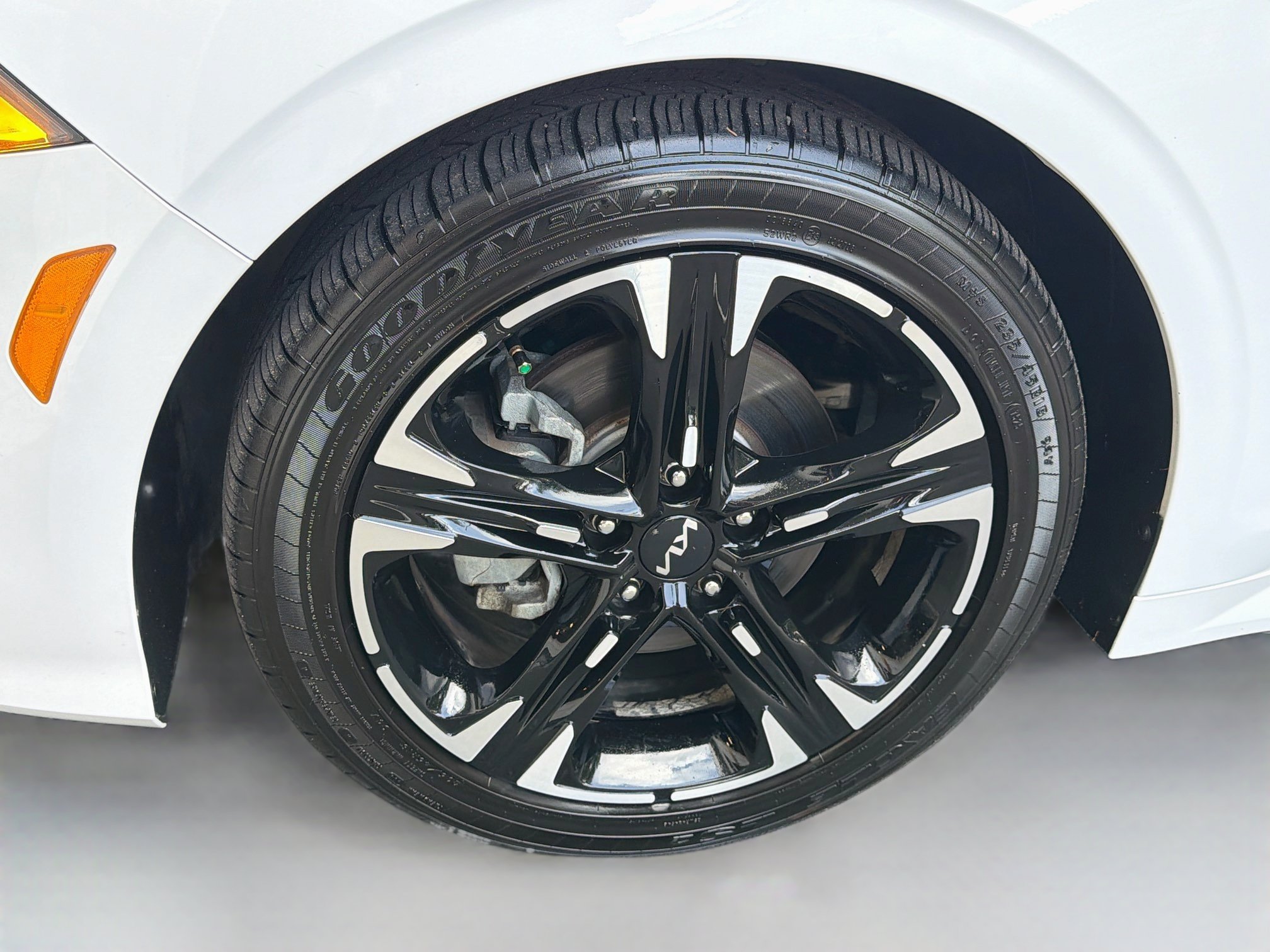 Used 2023 Kia K5 GT-Line FWD image 27