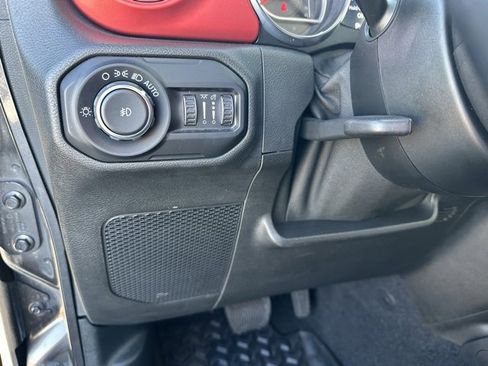 Used 2020 Jeep Wrangler Unlimited Rubicon image 4