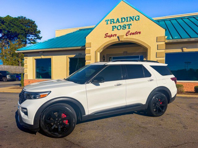 Used 2020 Ford Explorer ST w/ ST Street Pack AWD/4WD image 30