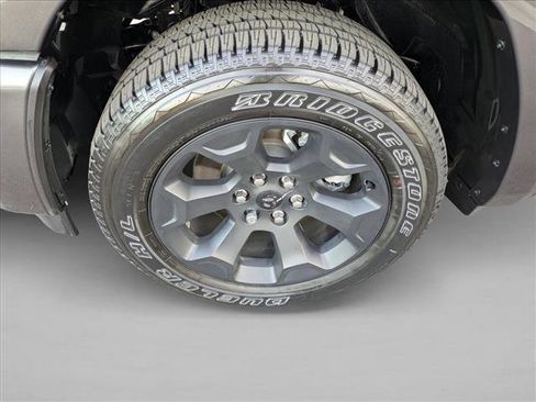 Used 2025 RAM 1500 Big Horn image 24