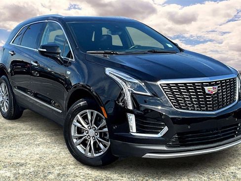 Certified 2023 Cadillac XT5 Premium Luxury w/ Technology Package image 1