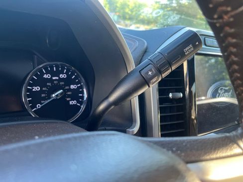 Used 2022 Ford F250 King Ranch w/ King Ranch Ultimate Package AWD/4WD image 32