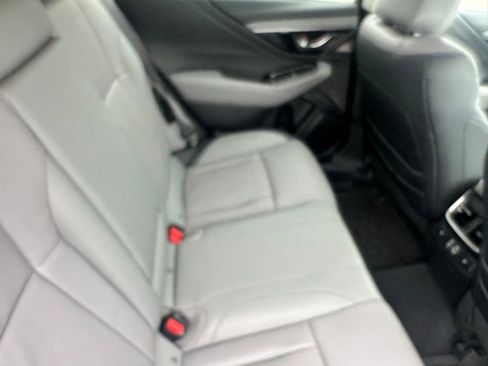 Used 2025 Subaru Outback Limited w/ Popular Package #2 image 19