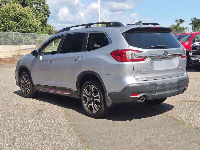 Used 2025 Subaru Ascent Touring AWD/4WD image 5