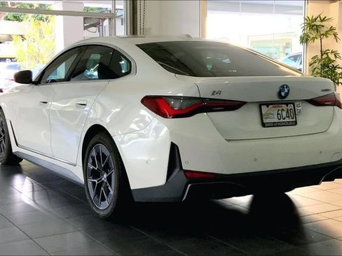 Used 2023 BMW i4 eDrive35 RWD image 5