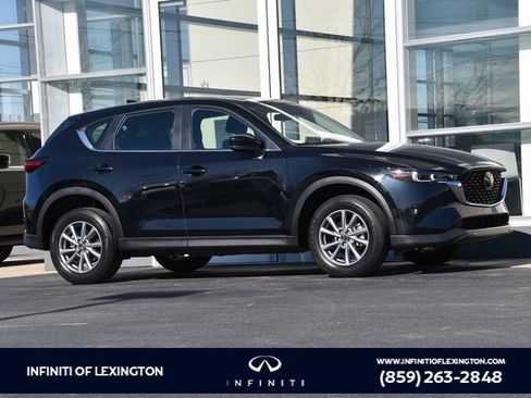 Used 2023 MAZDA CX-5 AWD 2.5 S image 1
